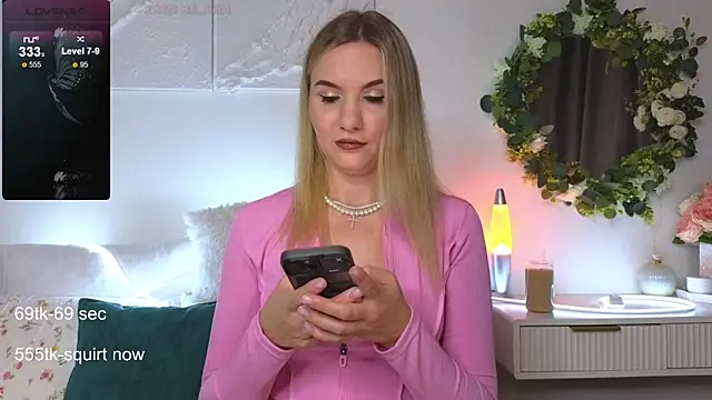 Maria Shy online show from September 2025 07:56:01 AM