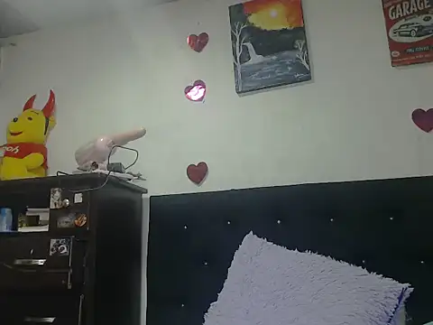 valerivegass online show from December 2025 01:04:02 PM