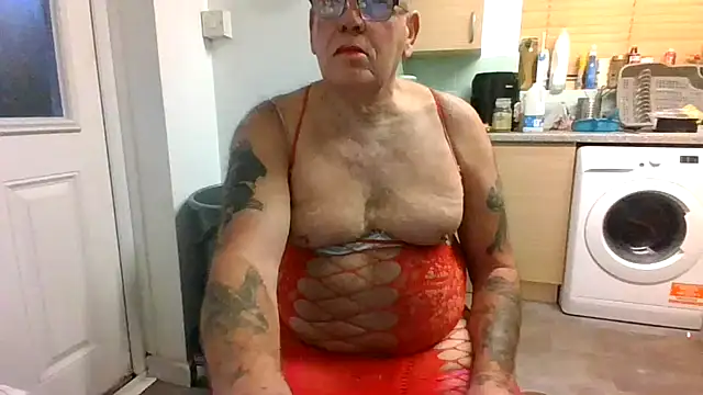 samanthasissieuk online show from November 2025 04:44:02 PM