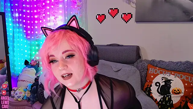 Angel-Lewd-Cake online show from April 2026 04:08:02 AM