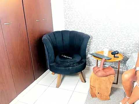 mabelsaravia online show from February 2026 05:53:02 PM