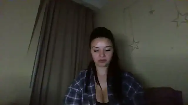 Linusya online show from March 2026 04:04:02 PM