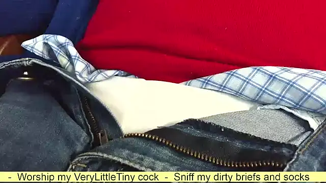 smoothandtiny online show from October 2025 04:43:01 AM