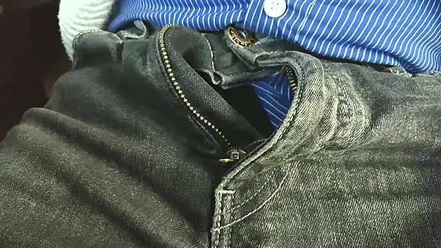 smoothandtiny online show from March 2026 05:09:02 AM