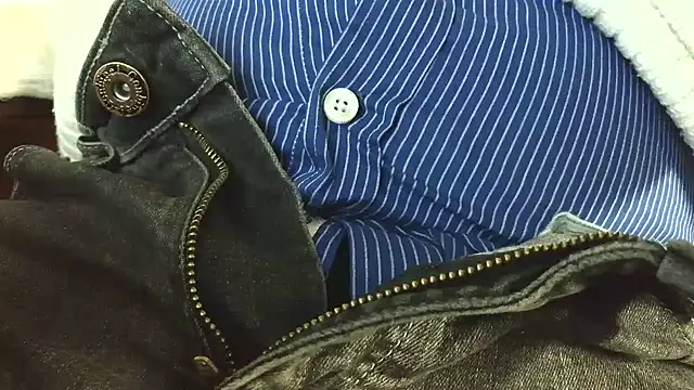 smoothandtiny online show from March 2026 07:39:01 AM