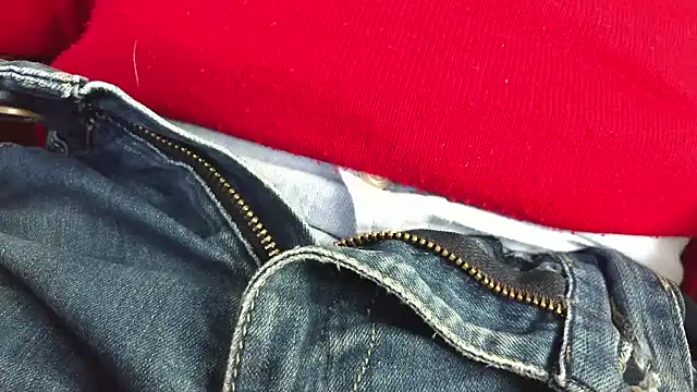 smoothandtiny online show from October 2025 08:13:01 AM