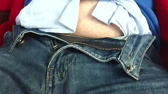 smoothandtiny online show from November 2025 06:35:01 AM