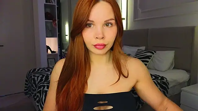 Lina-hill online show from May 2026 10:12:02 AM