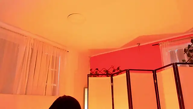 Snapshot of your_khloe chatting on November 2025 01:59:01 PM your khloe online show from November 2025 01:59:01 PM