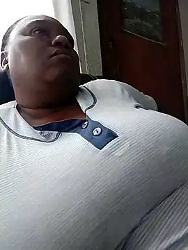 MATUREBUSSTY online show from February 2026 12:15:01 PM