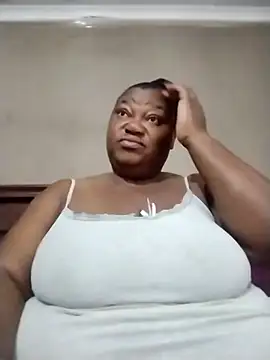 MATUREBUSSTY online show from February 2026 03:50:02 AM