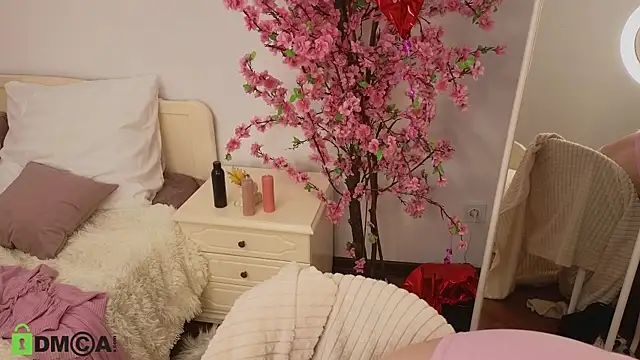 Snapshot of Charlotte_wow chatting on March 2025 01:53:02 AM Charlotte wow online show from March 2025 01:53:02 AM