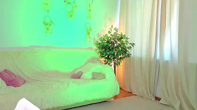 Charlotte wow online show from July 2026 02:38:02 PM