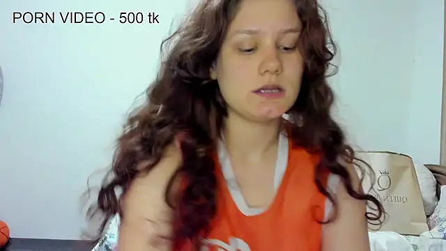 Snapshot of Charlotte_wow chatting on May 2026 09:03:02 PM Charlotte wow online show from May 2026 09:03:02 PM