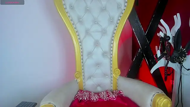Alana Jones  online show from October 2025 12:40:02 PM