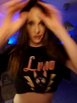 Luna Kitanna online show from September 2025 08:07:01 PM