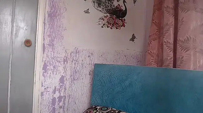 Lilly macflyy online show from March 2025 06:28:01 PM