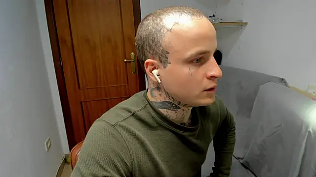 layneinchains online show from April 2026 02:34:01 PM