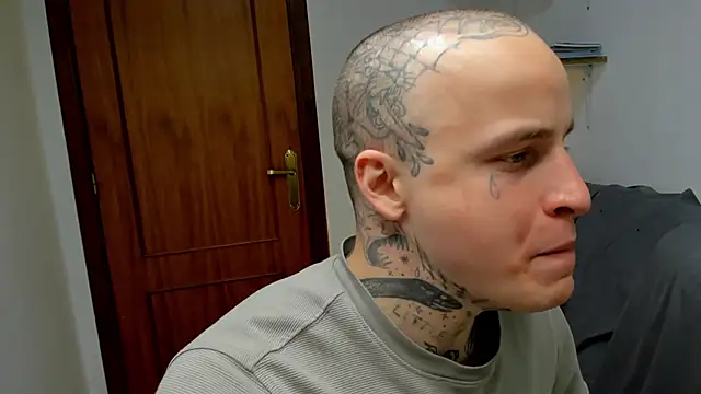 layneinchains online show from March 2026 02:21:01 PM