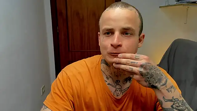 layneinchains online show from April 2026 12:42:01 PM