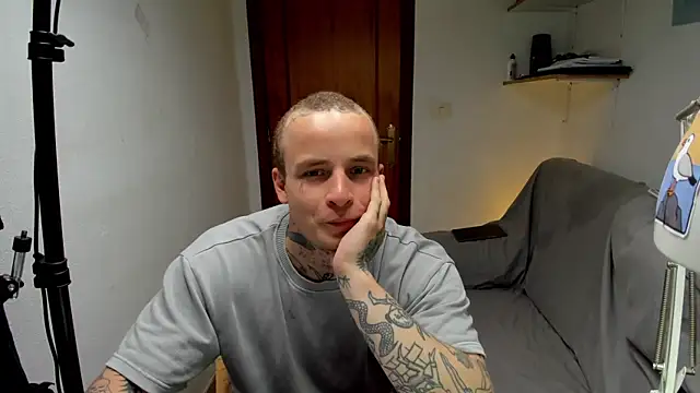 layneinchains online show from April 2026 12:02:01 PM