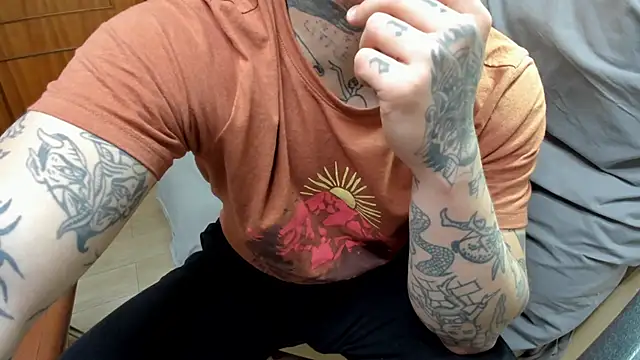layneinchains online show from May 2026 12:35:01 PM