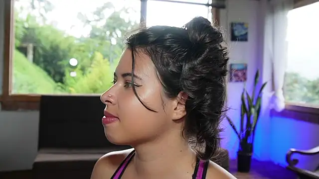 Kozzy  online show from November 2025 08:51:01 PM