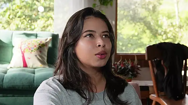 Kozzy  online show from December 2025 09:25:02 PM