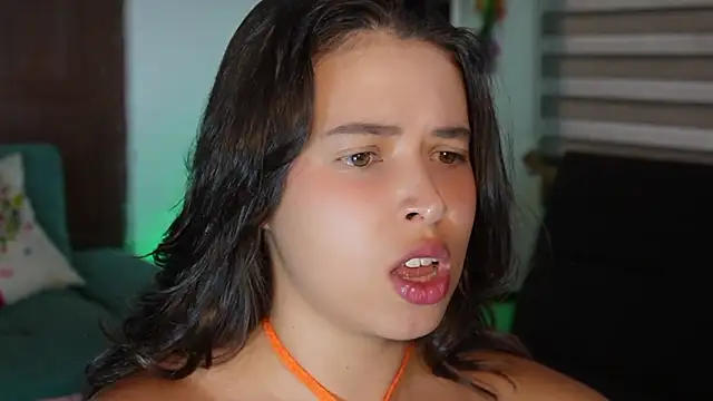 Kozzy  online show from March 2026 09:26:02 PM