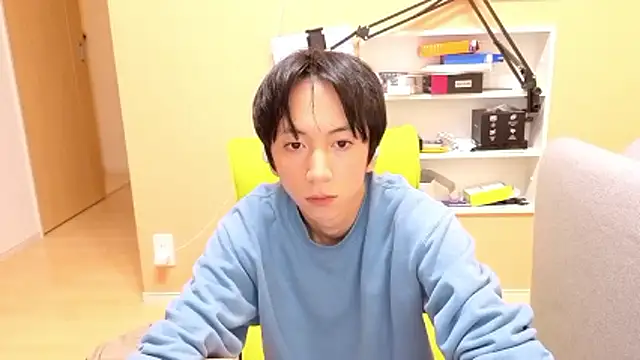 freeeeeessssss111 online show from October 2025 08:00:01 AM