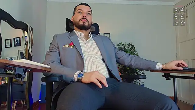HenryBenso online show from May 2026 08:28:01 PM