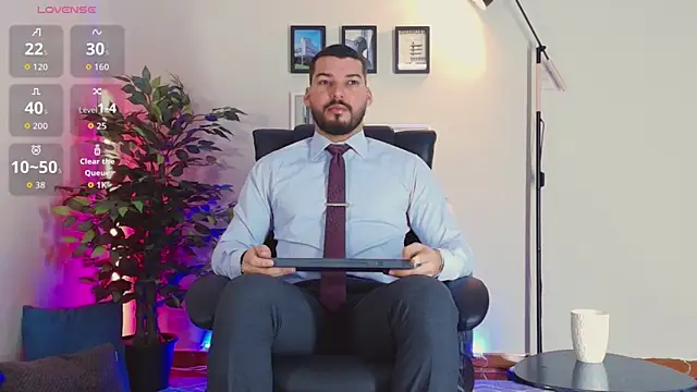 HenryBenso online show from September 2025 10:32:02 AM