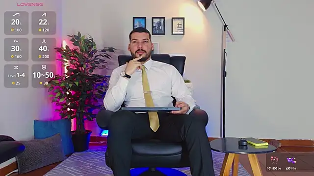 HenryBenso online show from October 2025 05:49:01 PM