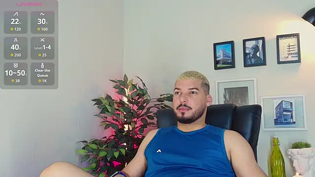 Snapshot of HenryBenso chatting on March 2026 05:53:01 PM HenryBenso online show from March 2026 05:53:01 PM