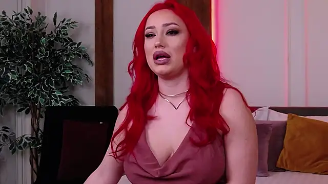 EmyHilton online show from February 2026 06:11:02 AM