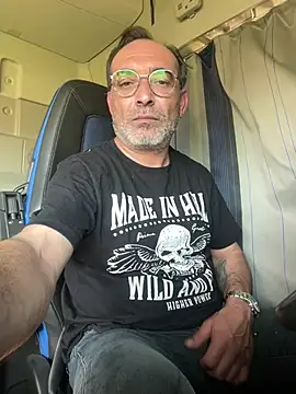 dzhakar online show from April 2026 11:12:01 AM