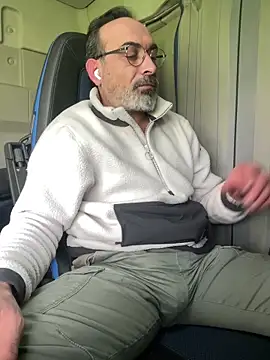 dzhakar online show from February 2026 11:31:02 AM