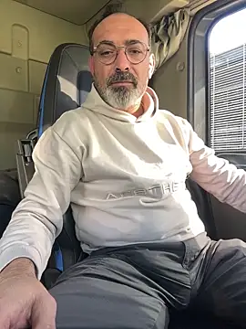 dzhakar online show from October 2025 12:03:01 PM