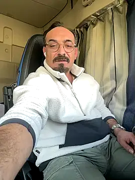 dzhakar online show from December 2025 12:26:01 PM