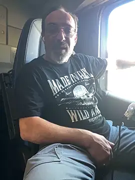 dzhakar online show from February 2026 12:33:01 PM