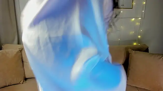 Snapshot of RubyAttwood chatting on November 2025 11:52:02 PM RubyAttwood online show from November 2025 11:52:02 PM