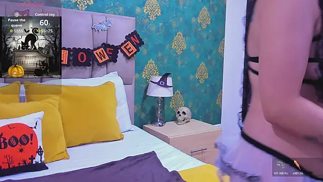 SuzanSmithh online show from October 2025 02:30:02 PM