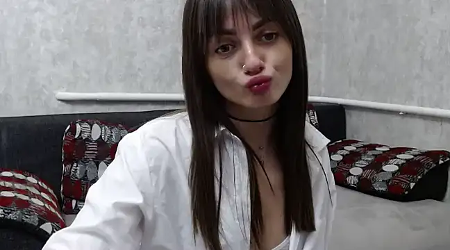 LikaLuis online show from February 2025 02:13:02 PM