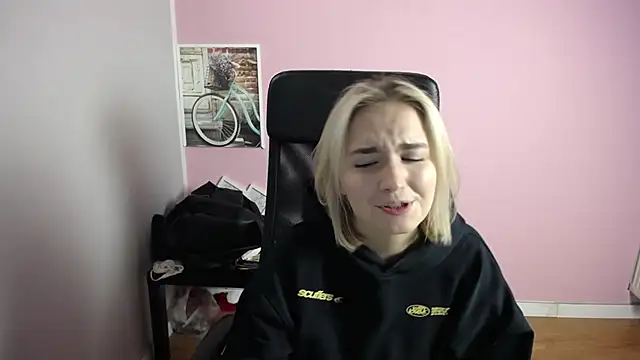 viktoria lovely online show from March 2026 03:16:01 PM