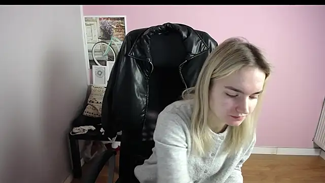 viktoria lovely online show from February 2026 07:30:02 AM