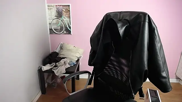 viktoria lovely online show from April 2026 06:15:01 AM