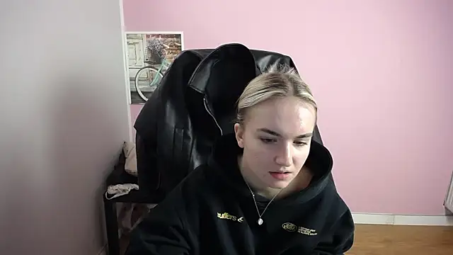 viktoria lovely online show from March 2026 09:15:02 AM