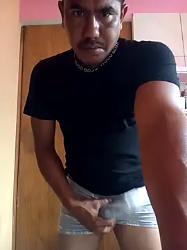 negro15cm17 online show from October 2025 05:25:02 PM