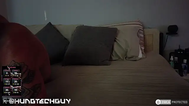 hungtechguy online show from October 2025 11:52:01 PM
