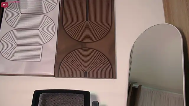 aidaadams online show from March 2026 11:37:02 AM